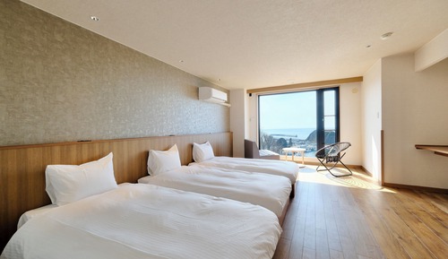 Chambre Triple, 3 lits une place, non-fumeurs