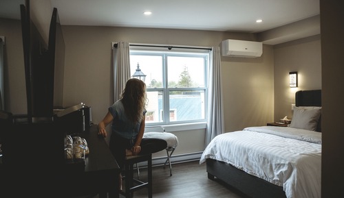 Chambre Double, salle de bains privée