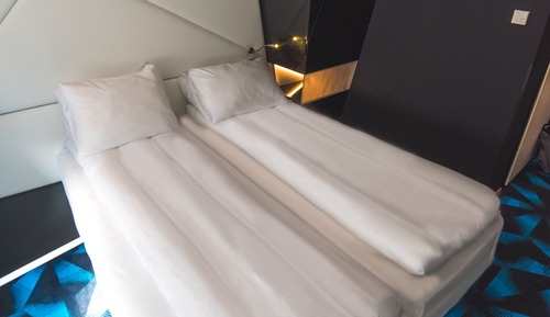 Chambre Double Signature, 1 lit double