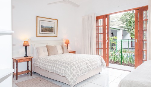 Chambre Familiale, 1 chambre (Double Bed + Single Bed/Bath + Shower)