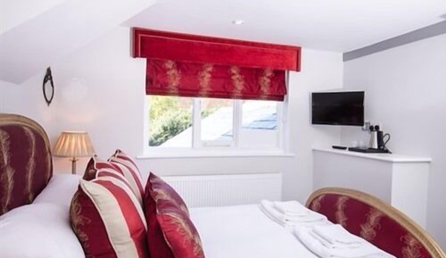Chambre Double, salle de bains attenante (Room 6)