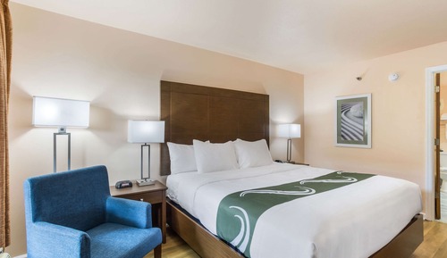 Chambre Standard, 1 très grand lit, non-fumeurs