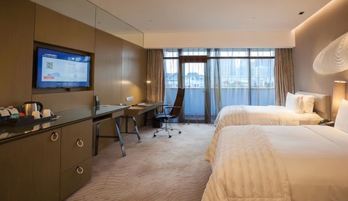 Chambre, 2 lits doubles, vue ville