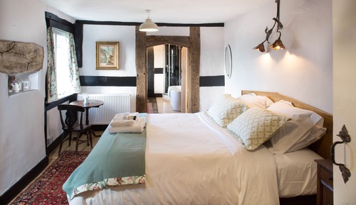 Chambre Deluxe avec lits jumeaux, 2 lits une place, salle de bains attenante, vue vallée