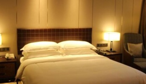 Chambre Supérieure, 1 très grand lit
