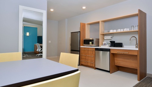 Studio, 1 très grand lit, accessible aux personnes à mobilité réduite, non-fumeurs