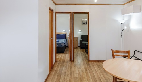 Cabane, 1 chambre