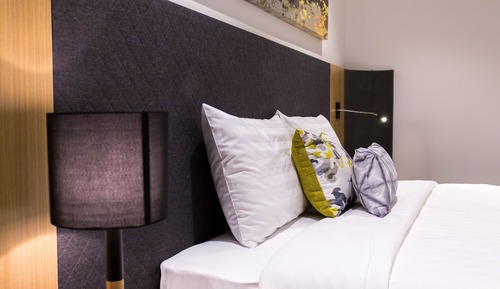 Chambre Standard, 1 très grand lit, non-fumeurs