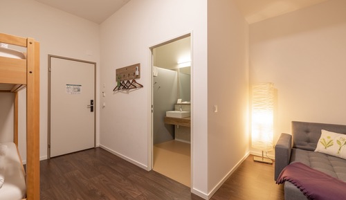 Chambre Triple Économique (No Window)