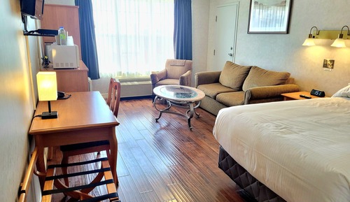 Chambre Standard, 1 grand lit et 1 canapé-lit