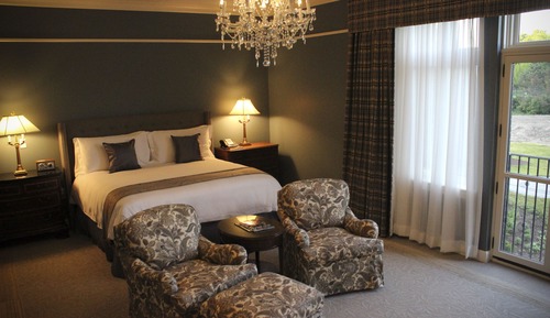 Chambre Deluxe, 1 très grand lit (Deluxe City King Bed)