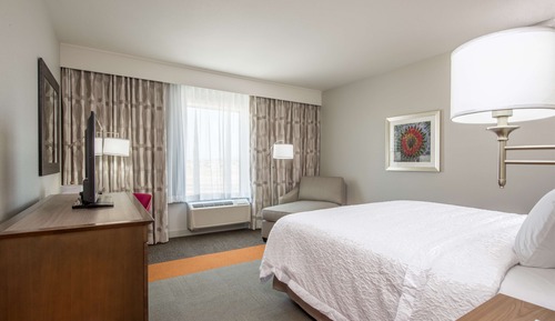 Chambre, 1 très grand lit, non-fumeurs, réfrigérateur