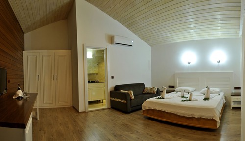 Standard Delux Bungalow