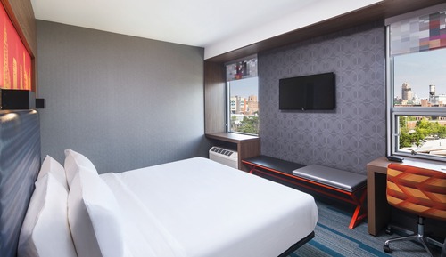 Chambre, 1 très grand lit (Mobility/Hearing Accessible, Tub)