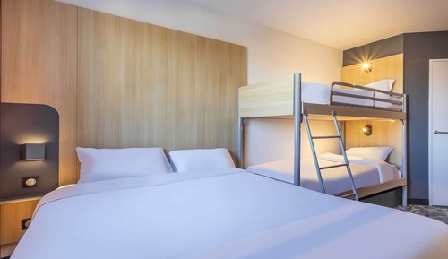 Chambre Quadruple, non-fumeurs