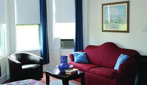Chambre Deluxe, 1 très grand lit et 1 canapé-lit