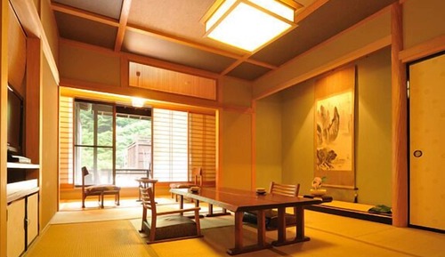 Chambre Tradition, salle de bains commune, vue fleuve (Japanese Standard Room w/ Shared Bath)