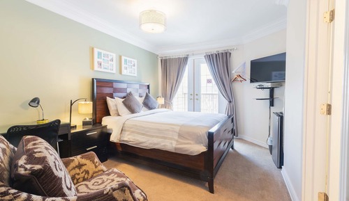 Chambre Double, salle de bains attenante (Upper Floor)