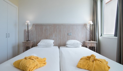Chambre avec lits jumeaux