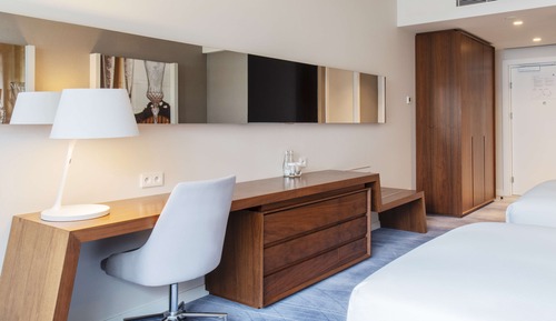 Chambre, 2 lits une place
