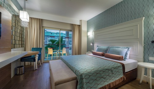 Chambre Familiale, non-fumeurs, vue jardin