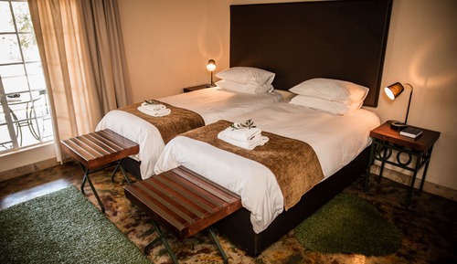 Chambre Double, 1 très grand lit