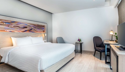 Chambre Exécutive, 1 très grand lit