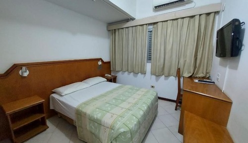 Chambre Double Standard, 1 lit double
