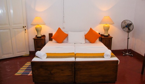 Chambre Deluxe Double ou avec lits jumeaux, vue vallée, côté montagne