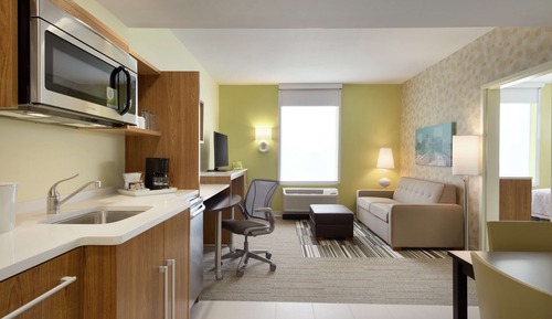 Suite, 1 grand lit, accessible aux personnes à mobilité réduite, non-fumeurs