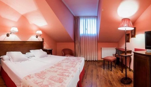 Chambre (Attic)