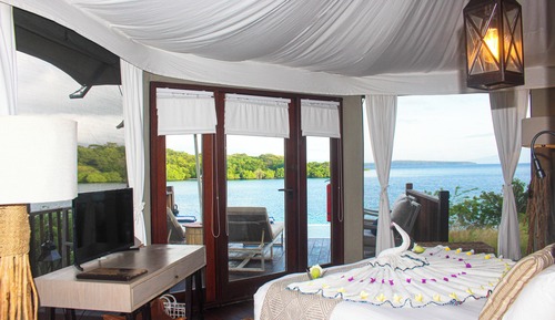 Tente (Cliff Pool Villa)
