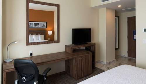 Chambre, 1 grand lit, non-fumeurs (Mini Fridge)