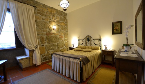 Chambre Double ou avec lits jumeaux
