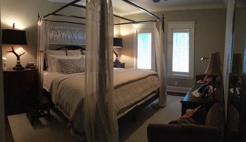 Chambre Romantique, 1 très grand lit, salle de bains privée, vue jardin (Deer Trail)