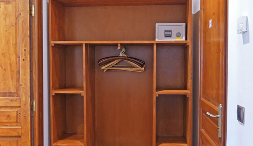 Chambre Triple, salle de bains privée