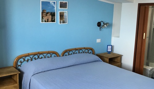 Chambre Triple Romantique, vue mer