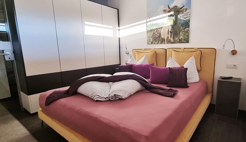 Maison Design, 2 chambres, 2 salles de bains, vue montagne