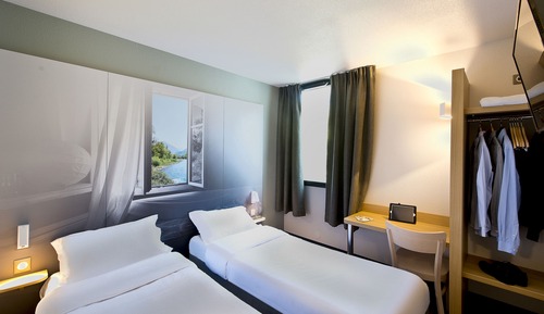 Chambre avec lits jumeaux