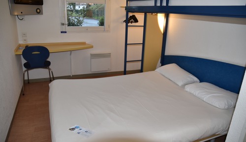 Chambre Triple, plusieurs lits