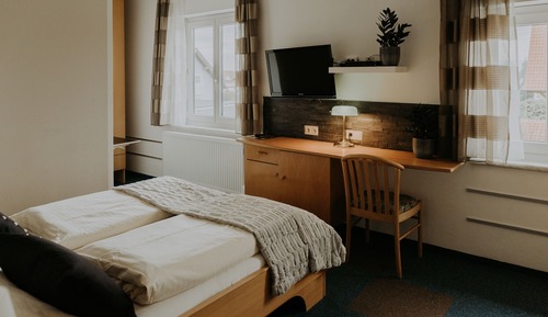 Chambre Double Standard, 1 grand lit, non-fumeurs