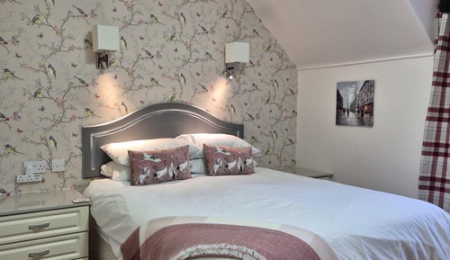 Chambre Double, salle de bains attenante (Room 1)
