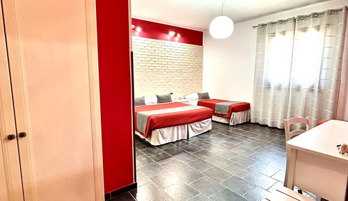 Chambre Quadruple, 1 chambre