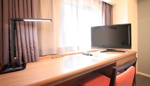 Chambre Simple, 1 lit double, non-fumeurs