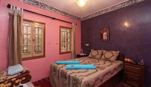 Chambre Tradition Double ou avec lits jumeaux, salle de bains privée, vue montagne