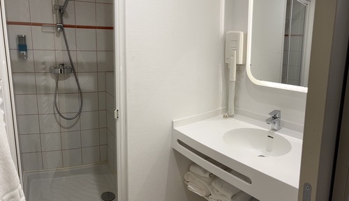 Chambre Supérieure Double ou avec lits jumeaux