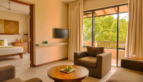 Suite Luxe, 1 lit double, vue océan, en front de mer