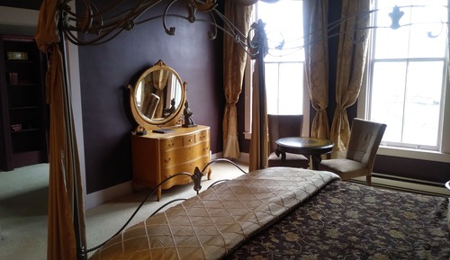 Chambre, 1 très grand lit