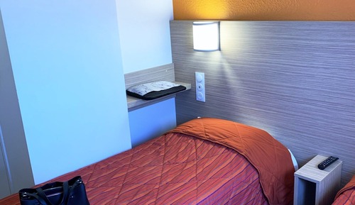 Chambre Standard, 1 lit double, salle de bains privée