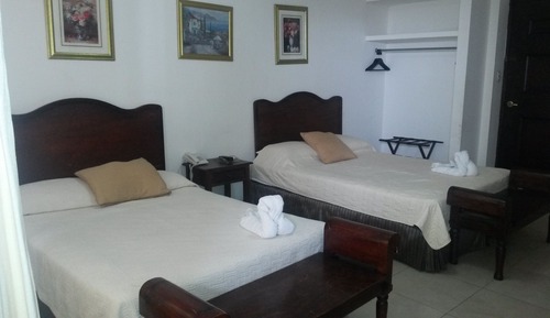 Chambre Triple Standard, 3 lits une place